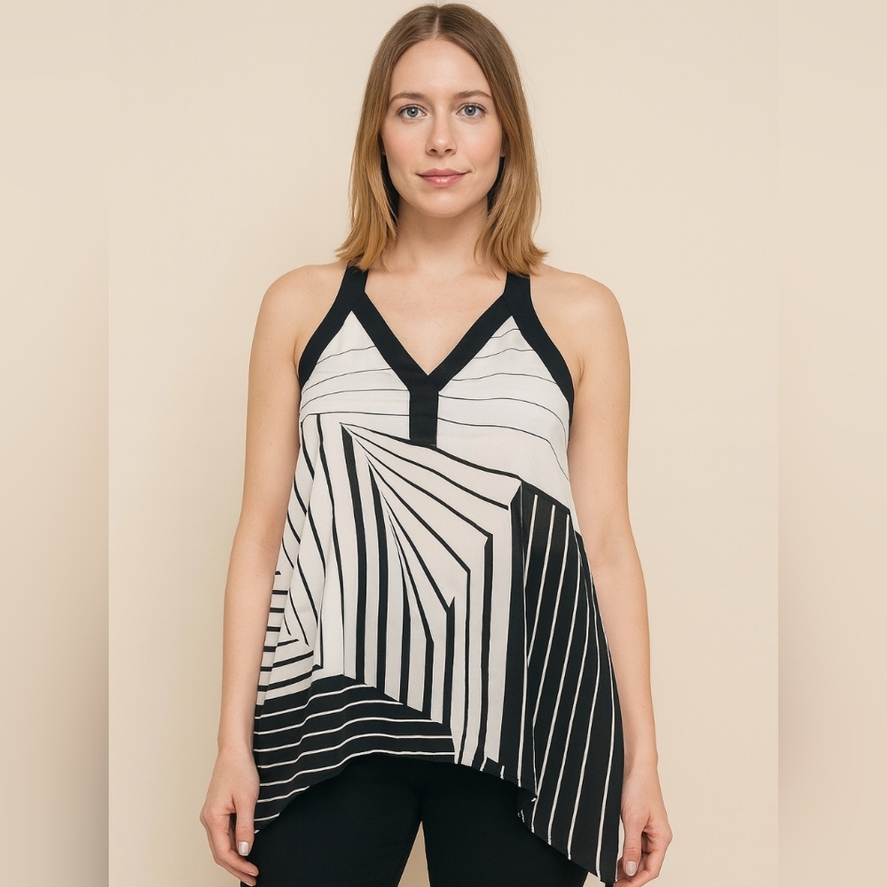 Maurices Studio Y Asymmetrical Sleeveless Top L Black White